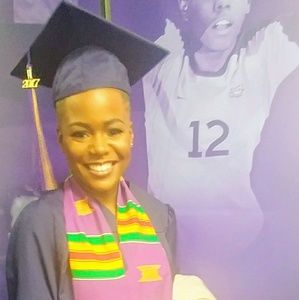 Meet your Posher, Alorna